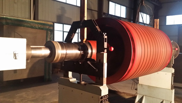 修復(fù)后電機(jī)轉(zhuǎn)子校高速動平衡